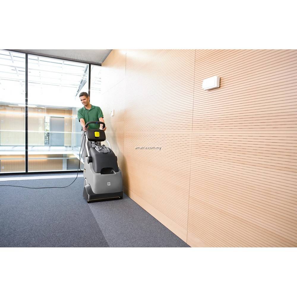 Karcher BRC45/45C carpet & Upholstery Cleaner(1700W/45litres/300mbar)